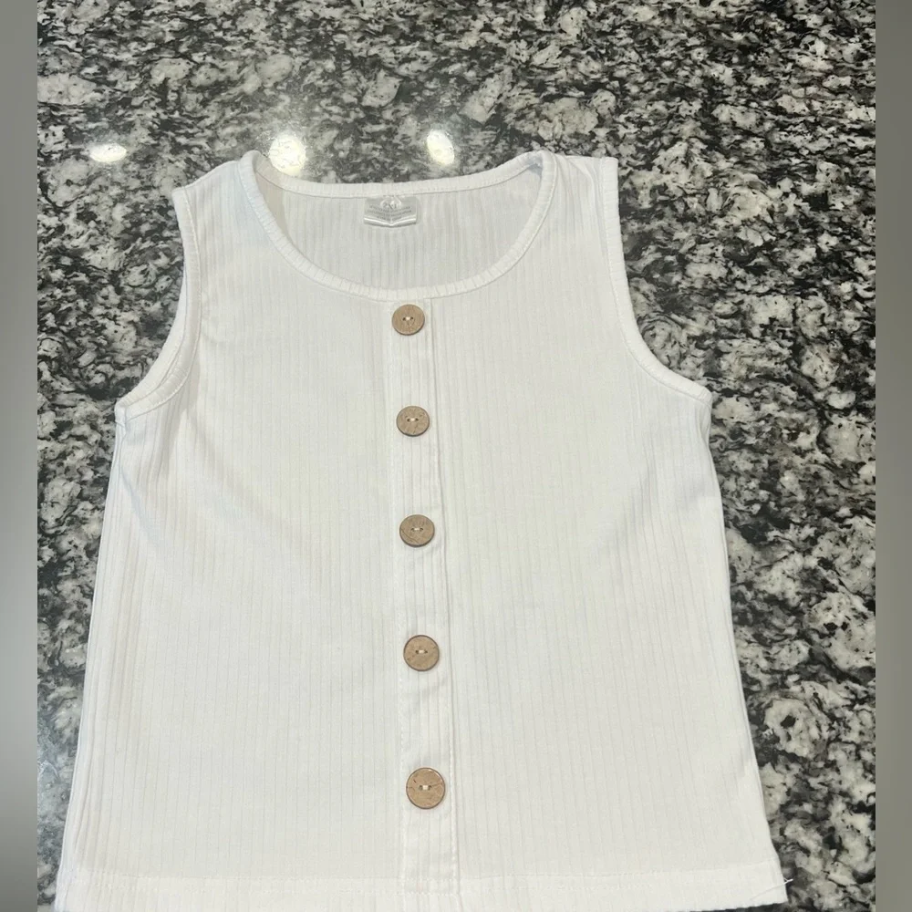 Doll White Bottom Sleeveless Shirt (It’s Labeled 2XL But It’s Not) (0701)
